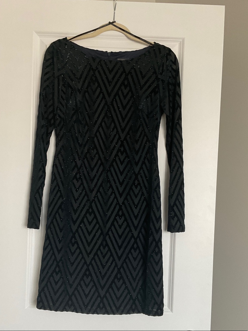 Vince Camuto Black Long-Sleeve Geometric Sequin Dress